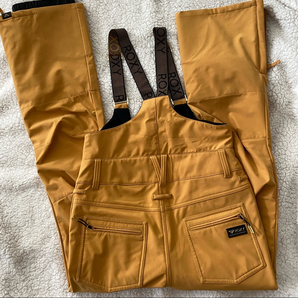 SKIING PANTS